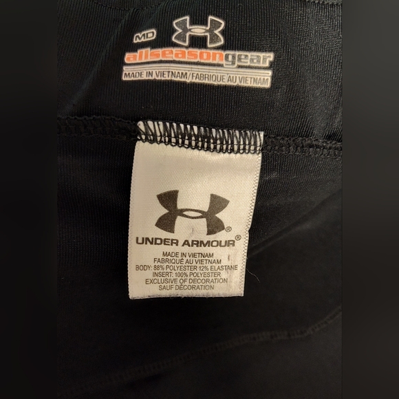 Women's Under Armour Cropped Exercise Leggings Yoga Pants - Size Medium - EUC - Picture 3 of 3